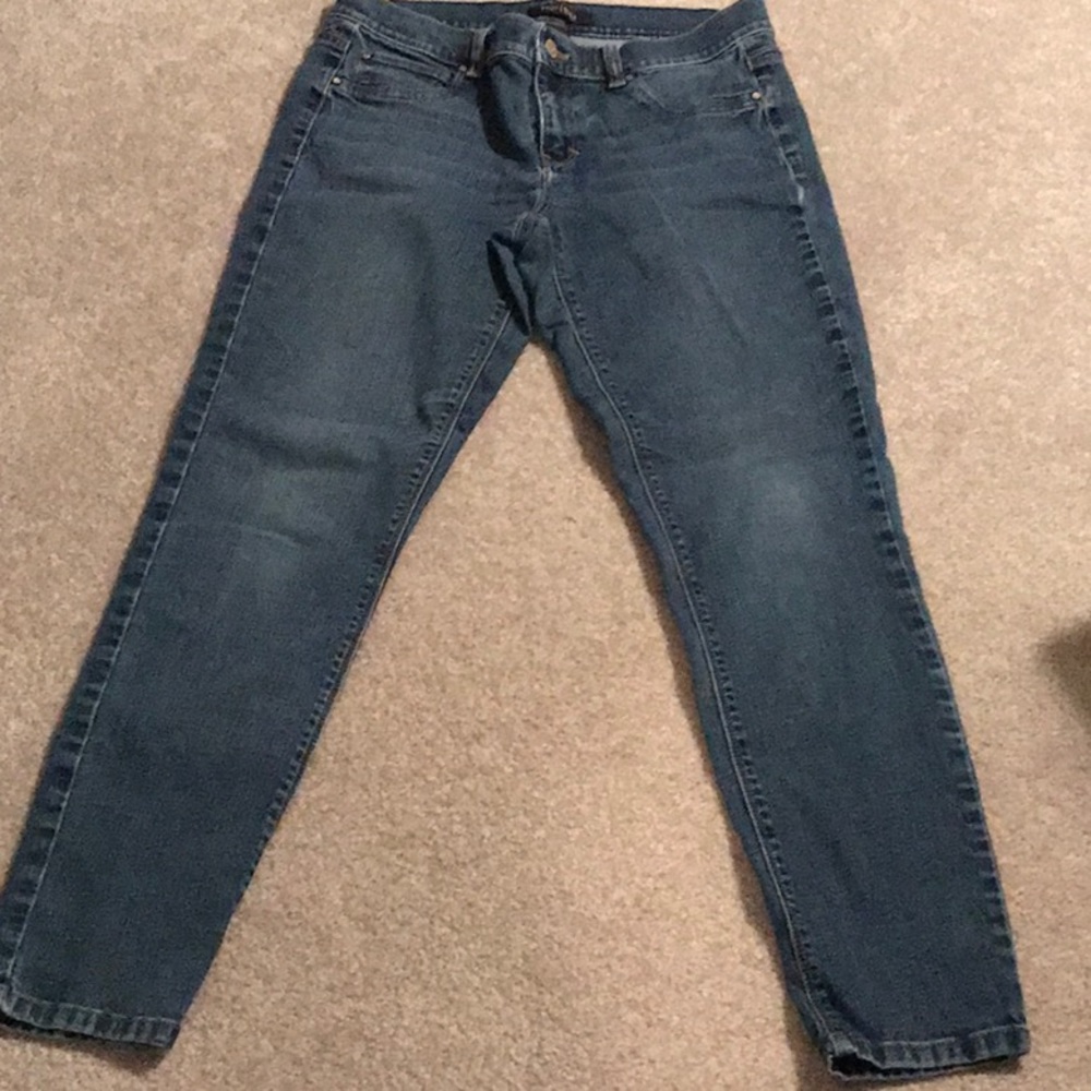 White House Black Market Skinny Jeans